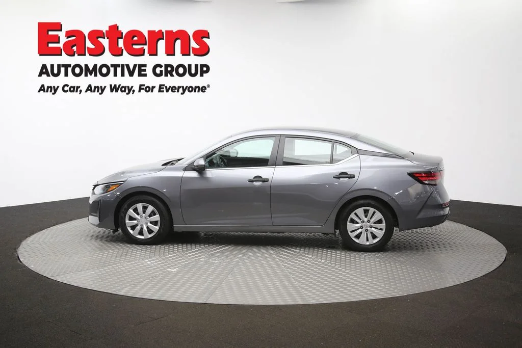 Used 2024 Gray Nissan S image 59