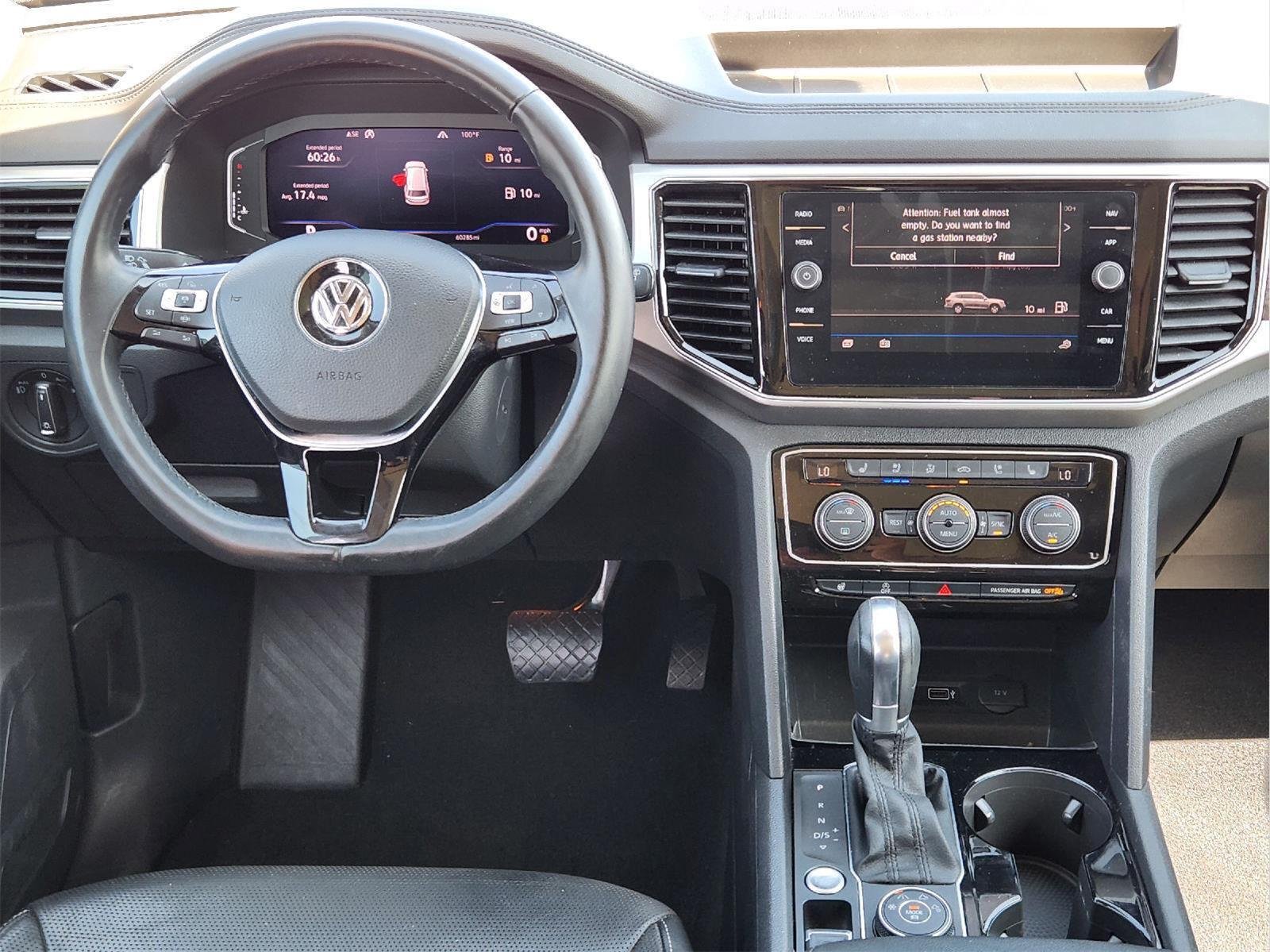Used 2019 Platinum Gray Metallic Volkswagen 3.6L V6 SEL Premium image 27