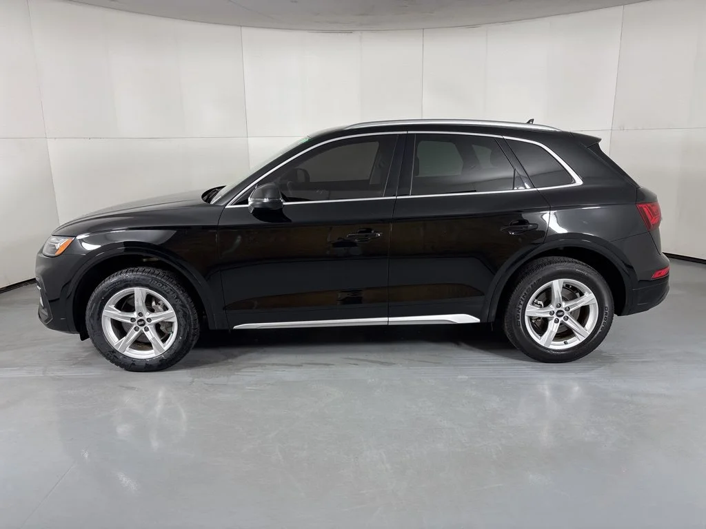 Used 2023 Black Audi 40 Premium image 5