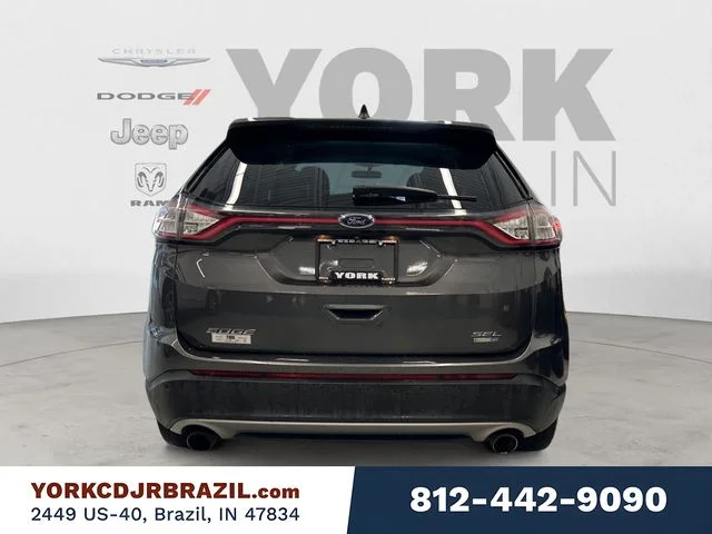 Used 2015  Ford SEL image 4