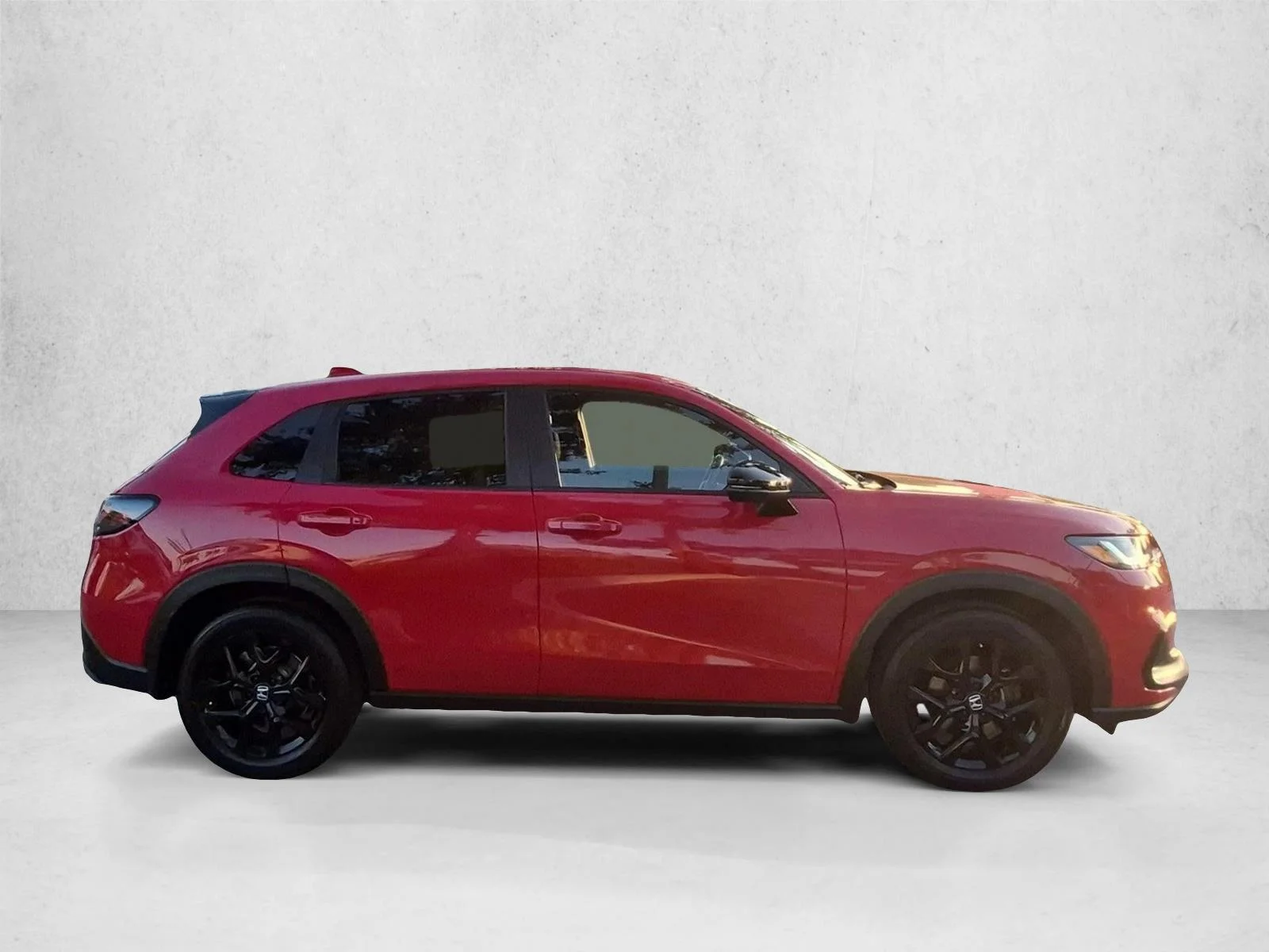 Used 2025 Milano Red Honda Sport image 4