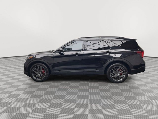 Used 2025 Agate Black Ford ST image 44