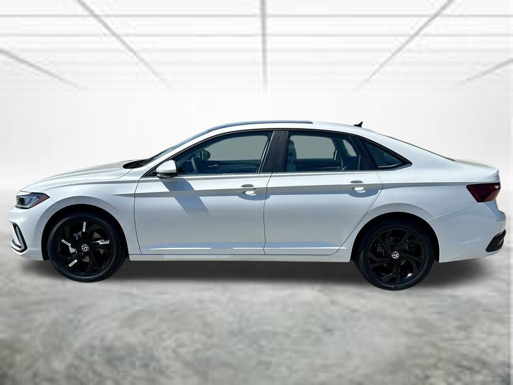 New 2026 White Volkswagen 1.5T SE image 8