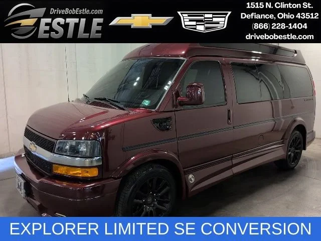 2021 Chevrolet Express 2500 LS's photo