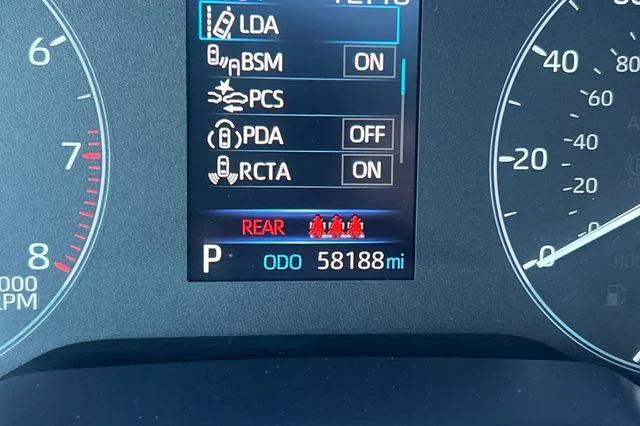 Used 2024 Ice Toyota SE image 29