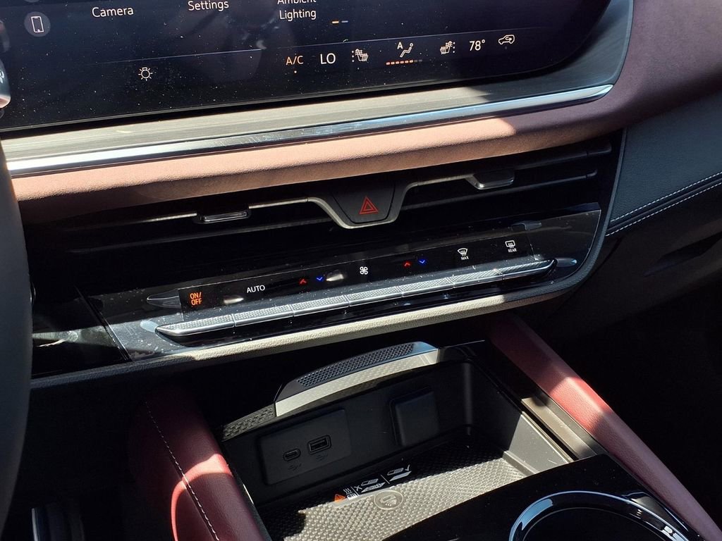 2026 Buick Envision Sport Touring - Photo 4