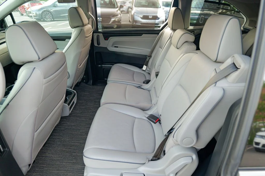 Used 2023 Gray Honda Elite image 27