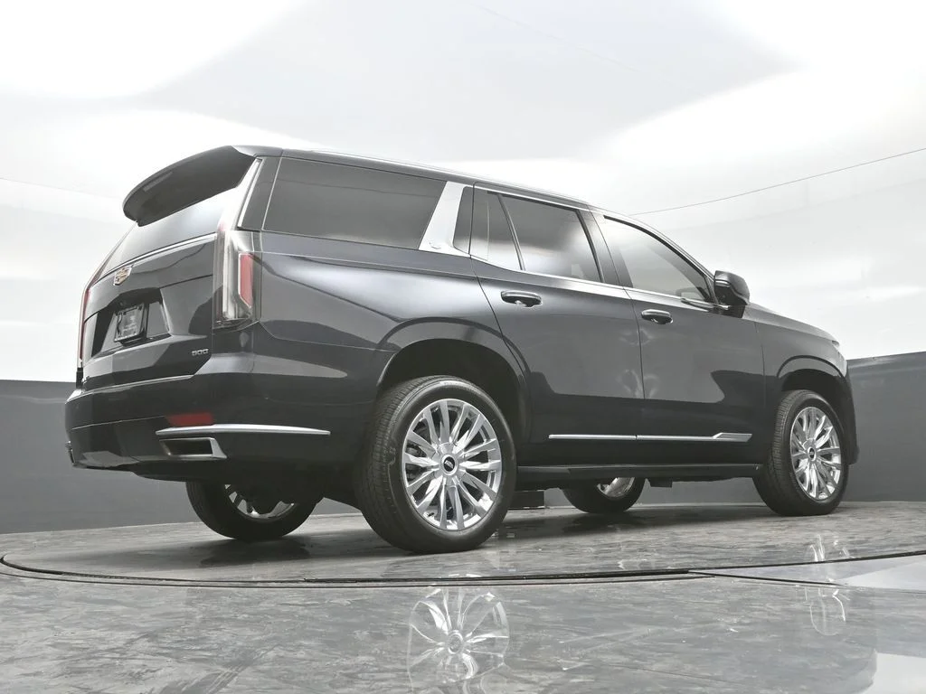 Used 2024 Gray Cadillac Premium Luxury image 28