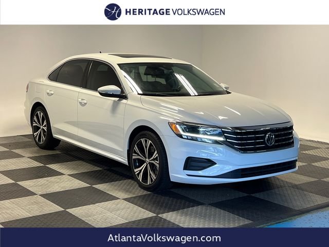 2022 Volkswagen Passat 2.0T SE Auto's photo