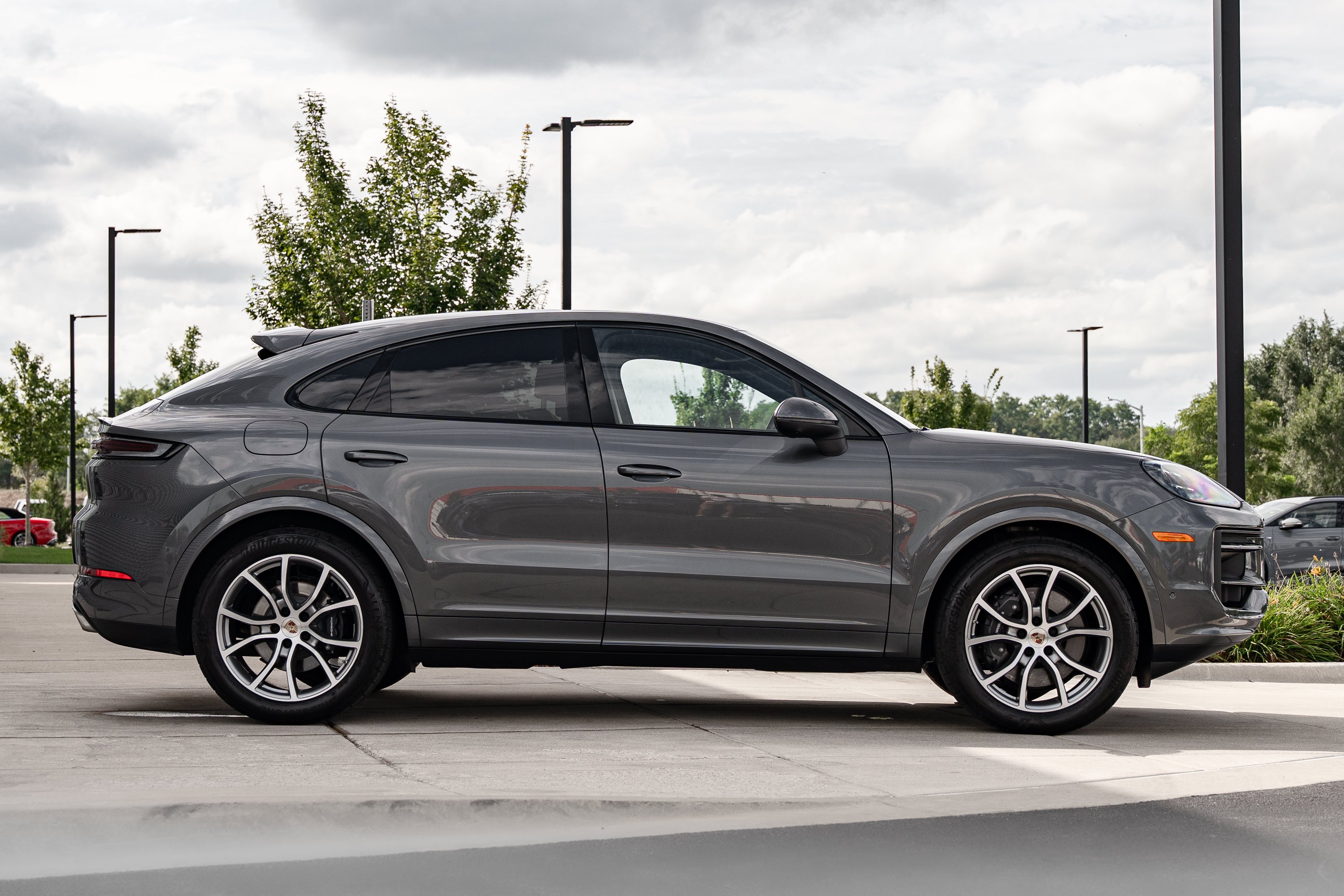 Used 2025 Arctic Gray Porsche Base image 3