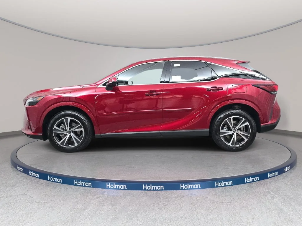 New 2026 Matador Red Mica Lexus PREMIUM image 8