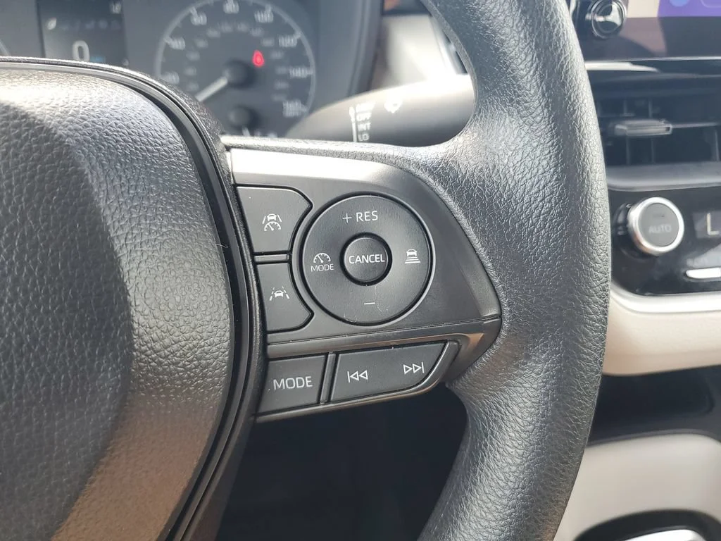Used 2025 Red Toyota LE image 17