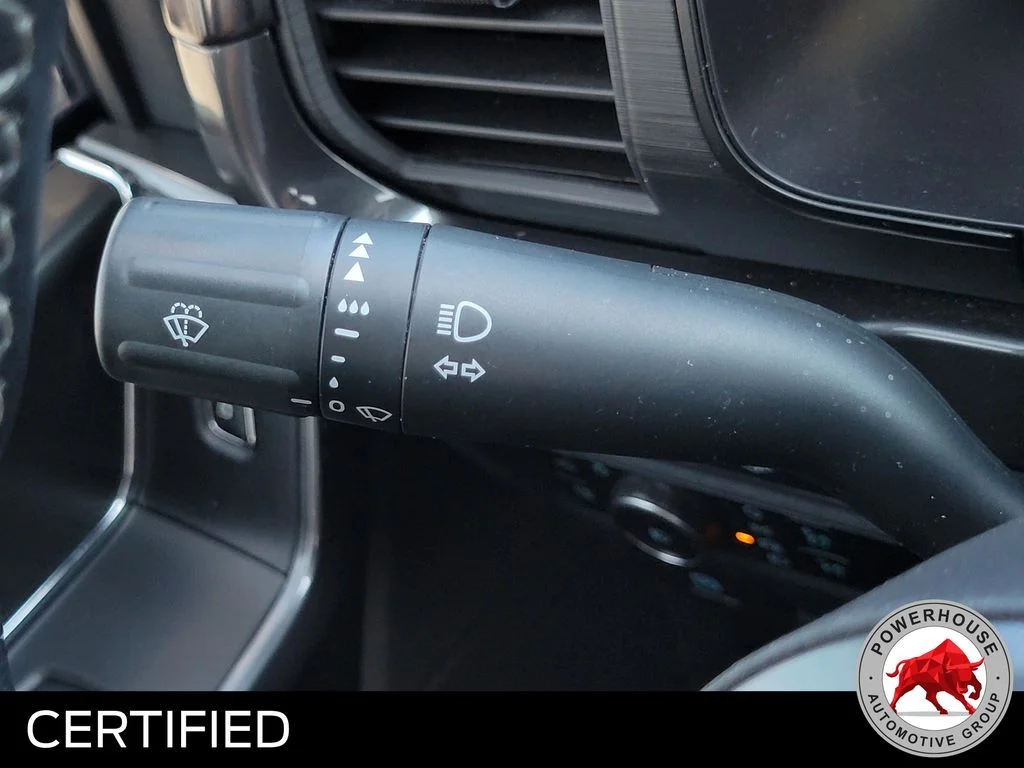 Used 2023 Black Ford XLT image 30