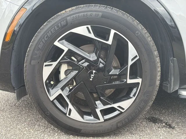Certified Used 2024 Gray Kia SX-Prestige image 10