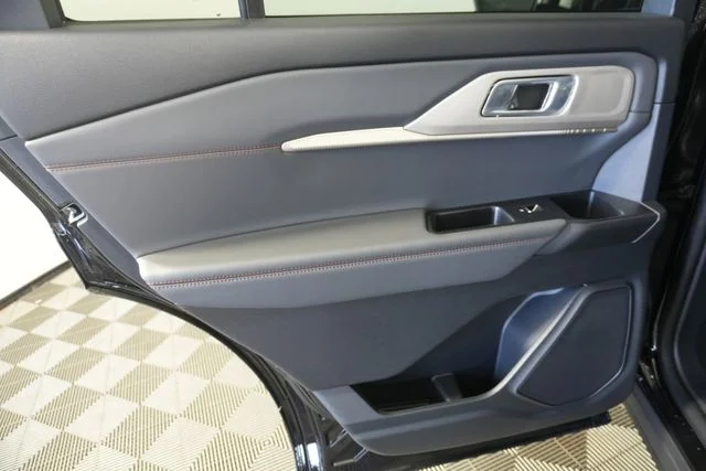 New 2026 Agate Black Metallic Ford Active image 26