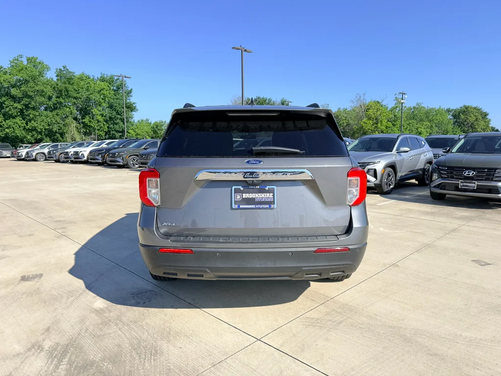 Used 2024 Carbonized Gray Metallic Ford XLT image 7