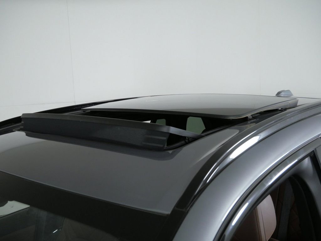 Certified Used 2024 Skyscraper Grey Metallic BMW xDrive40i image 21