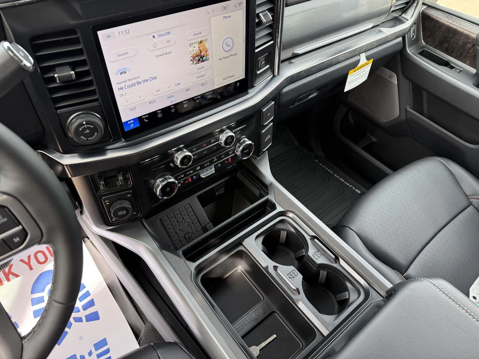 New 2026 Star White Metallic Tri-Coat Ford LARIAT image 29