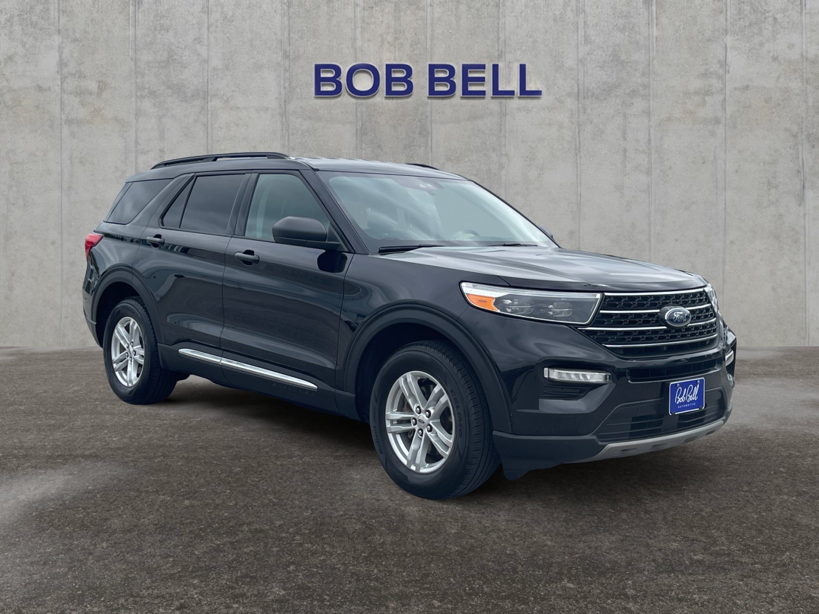 Used 2022 Black Metallic Ford XLT image 7