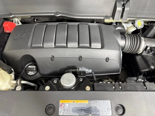 Used 2016 Quicksilver Metallic Buick Leather Group image 9