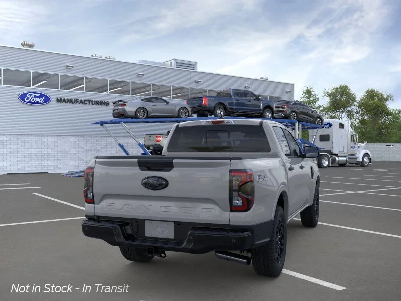 New 2026 Avalanche Ford XLT image 8