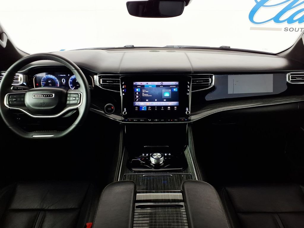Used 2022 White Jeep Series II image 11