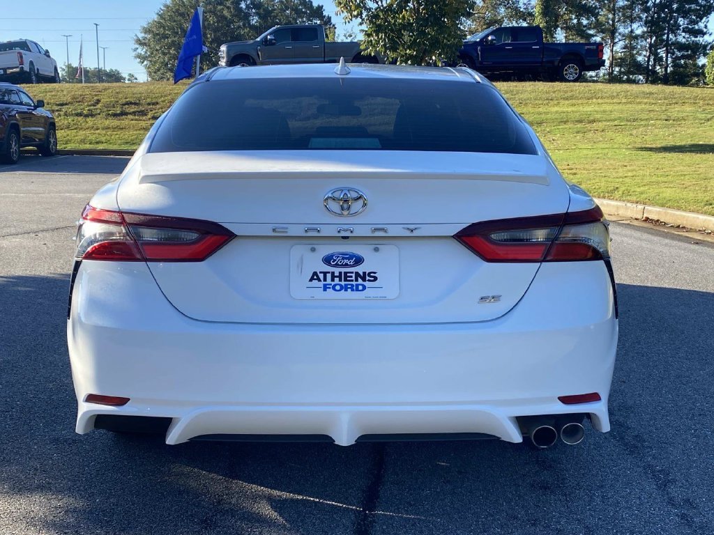 Certified Used 2023 Ice Toyota SE image 4