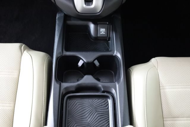 Used 2017 Beige Honda EX-L image 22