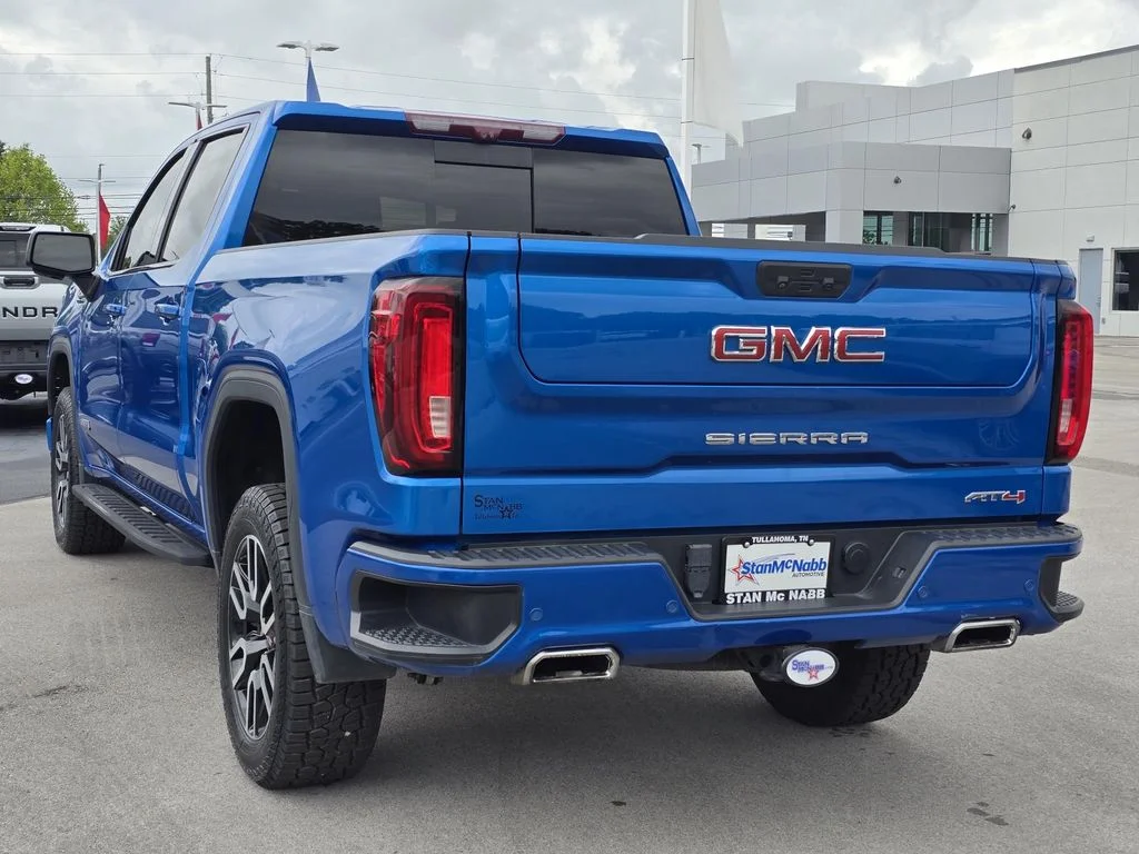 Certified Used 2022 Dynamic Blue Metallic GMC AT4 image 5