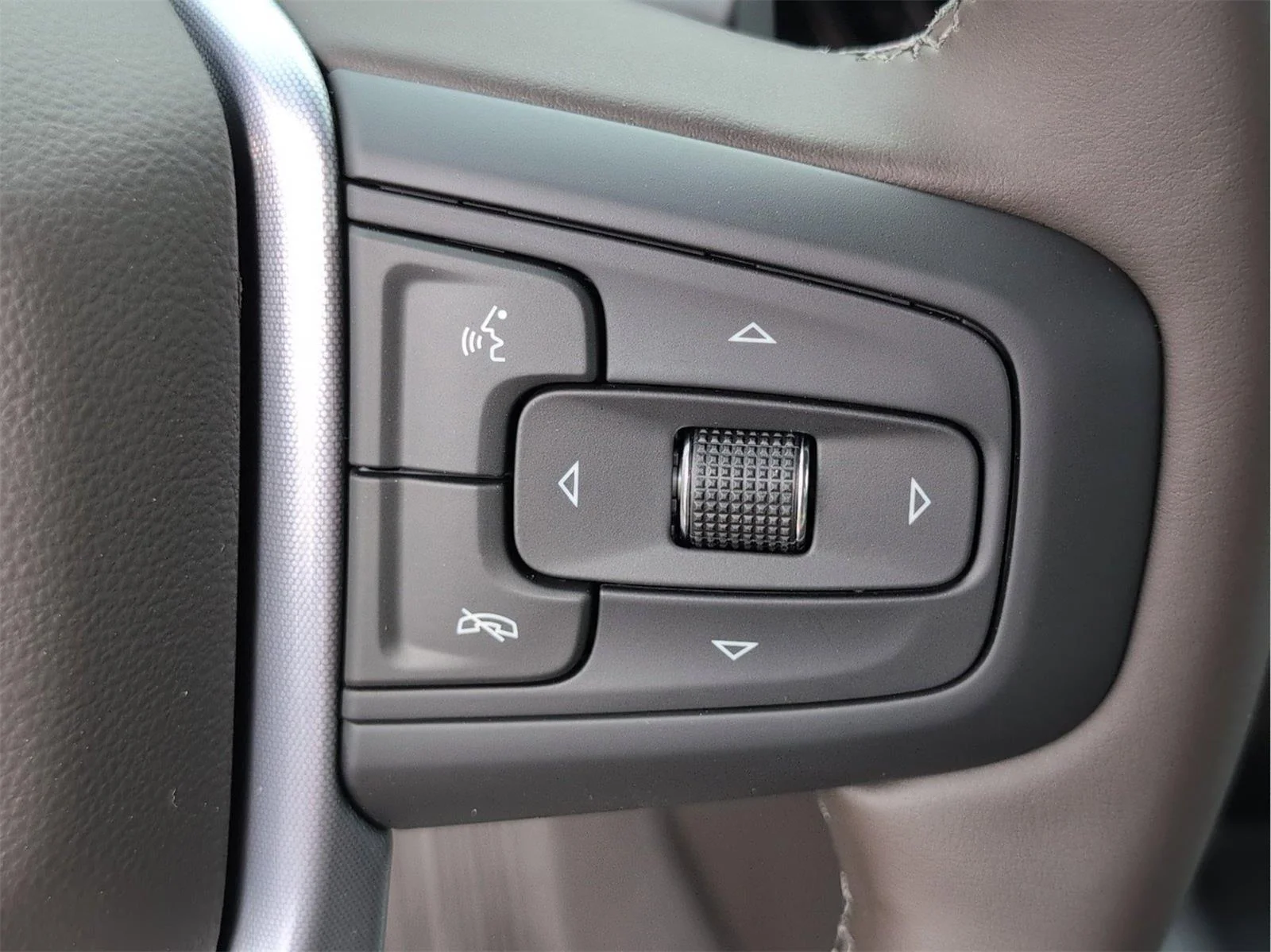 New 2026 Onyx Black GMC SLT image 13
