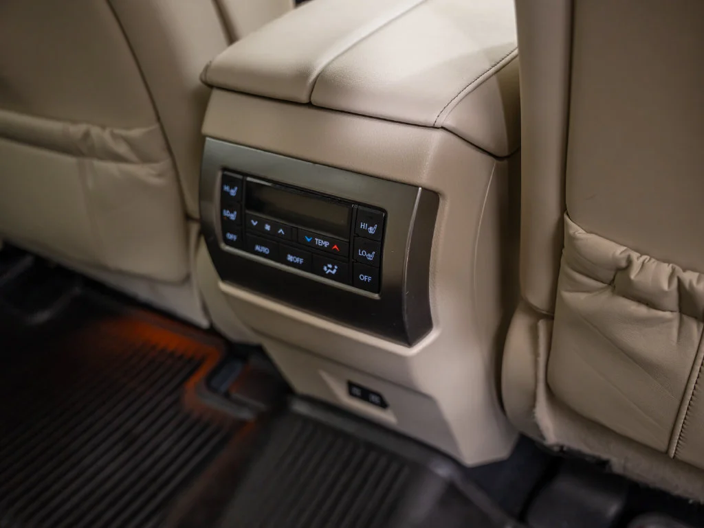 Certified Used 2023 Eminent White Pearl Lexus 460 image 45