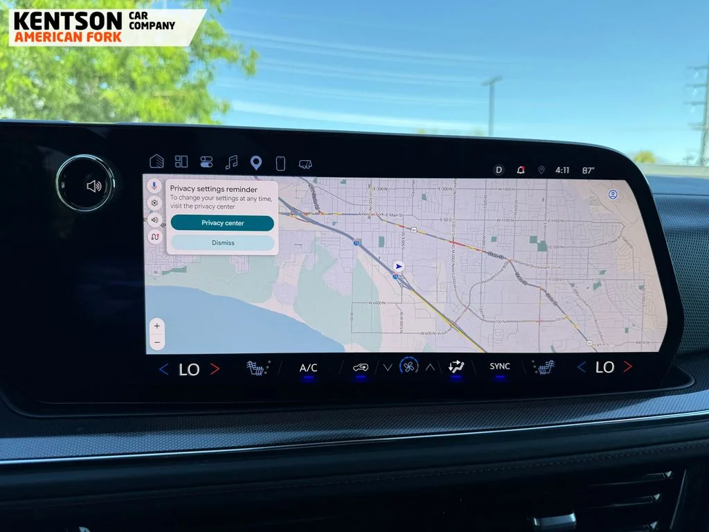 Used 2025 White Chevrolet RST image 24