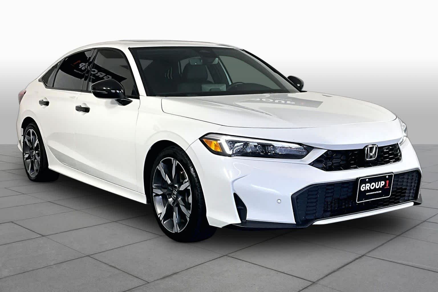 Used 2025 Platinum White Pearl Honda Sport Touring image 3