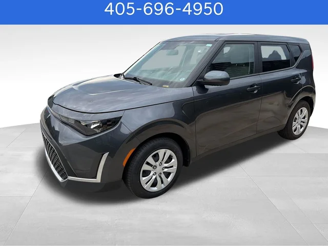 Pre-Owned 2023 Kia Soul LX