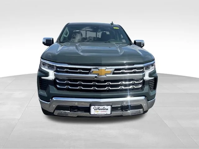 2026 Chevrolet Silverado 1500 LTZ - Photo 9