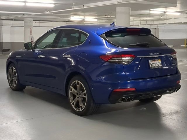 Used 2022 Blue Maserati Modena image 5