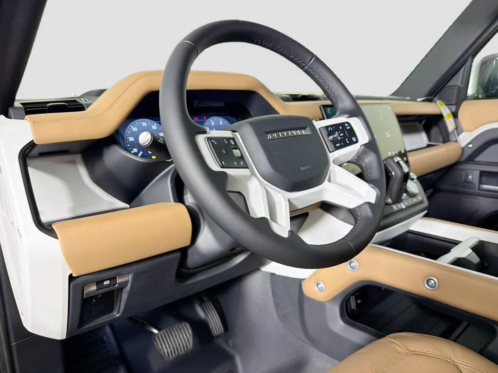 New 2026 Borasco Grey Land Rover X-Dynamic SE image 9