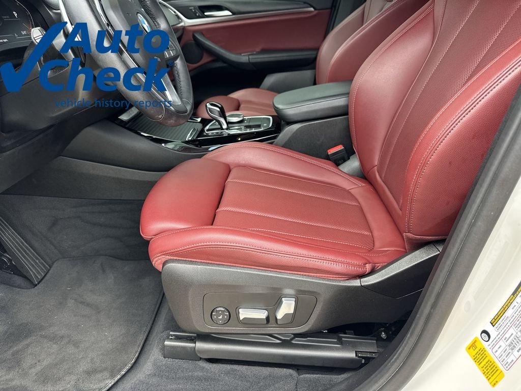 Used 2023 Alpine White BMW sDrive30i image 14