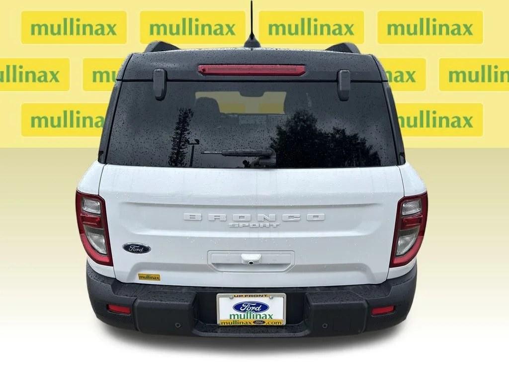 New 2025 White Ford Outer Banks image 33