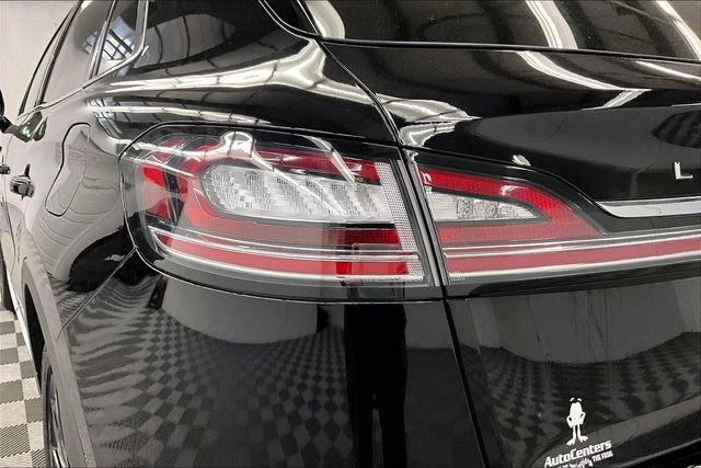 Used 2023 Black Metallic Lincoln Reserve image 34