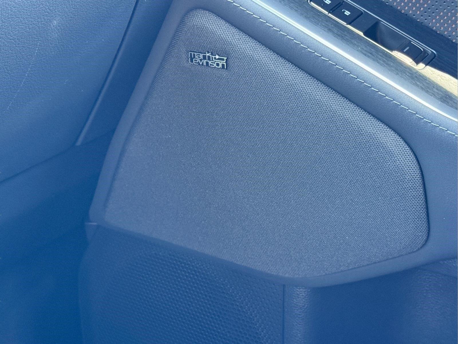 Used 2025 Incognito Lexus GX 550 Luxury+ image 8