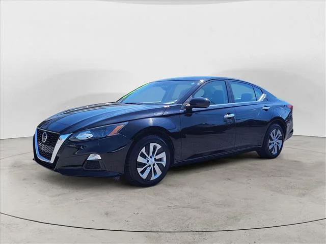 Pre-Owned 2022 Nissan Altima 2.5 S SEDAN