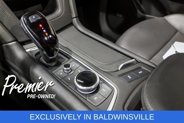 Used 2025  Cadillac Sport image 29