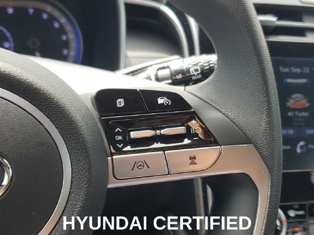 Used 2023  Hyundai SEL image 16