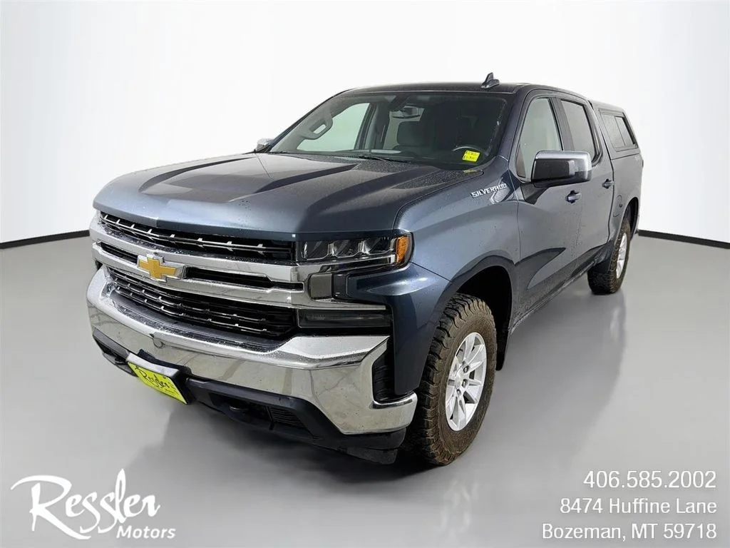 Used 2020 Gray Chevrolet LT image 1