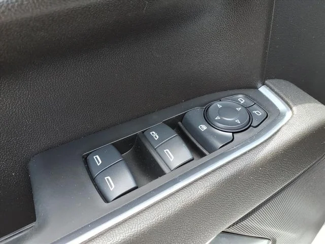 2024 GMC Sierra 1500 Elevation - Photo 17
