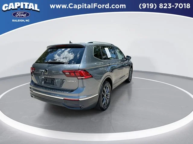 Used 2024 Gray Volkswagen 2.0T SE image 8