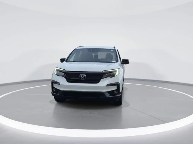 Used 2022 White Honda Sport image 3