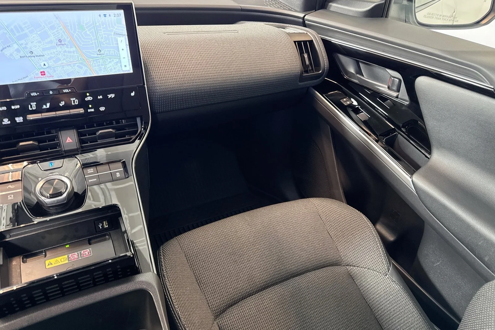Used 2025 White Toyota Limited image 22