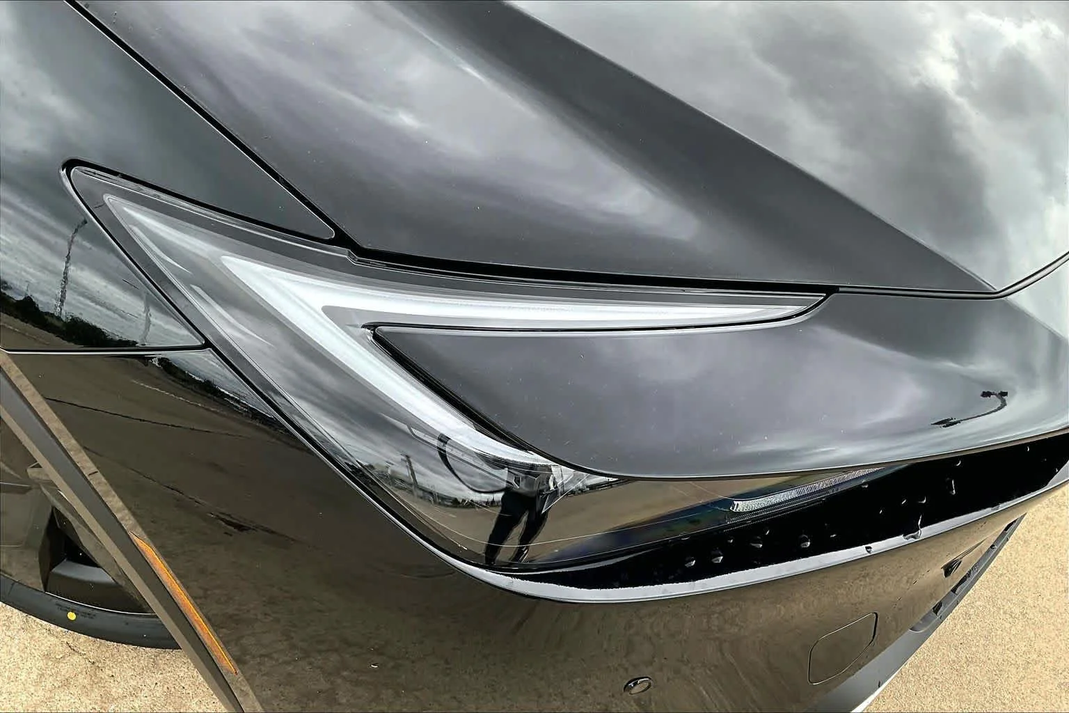 2026 Toyota Prius Plug-in Hybrid SE - Photo 13